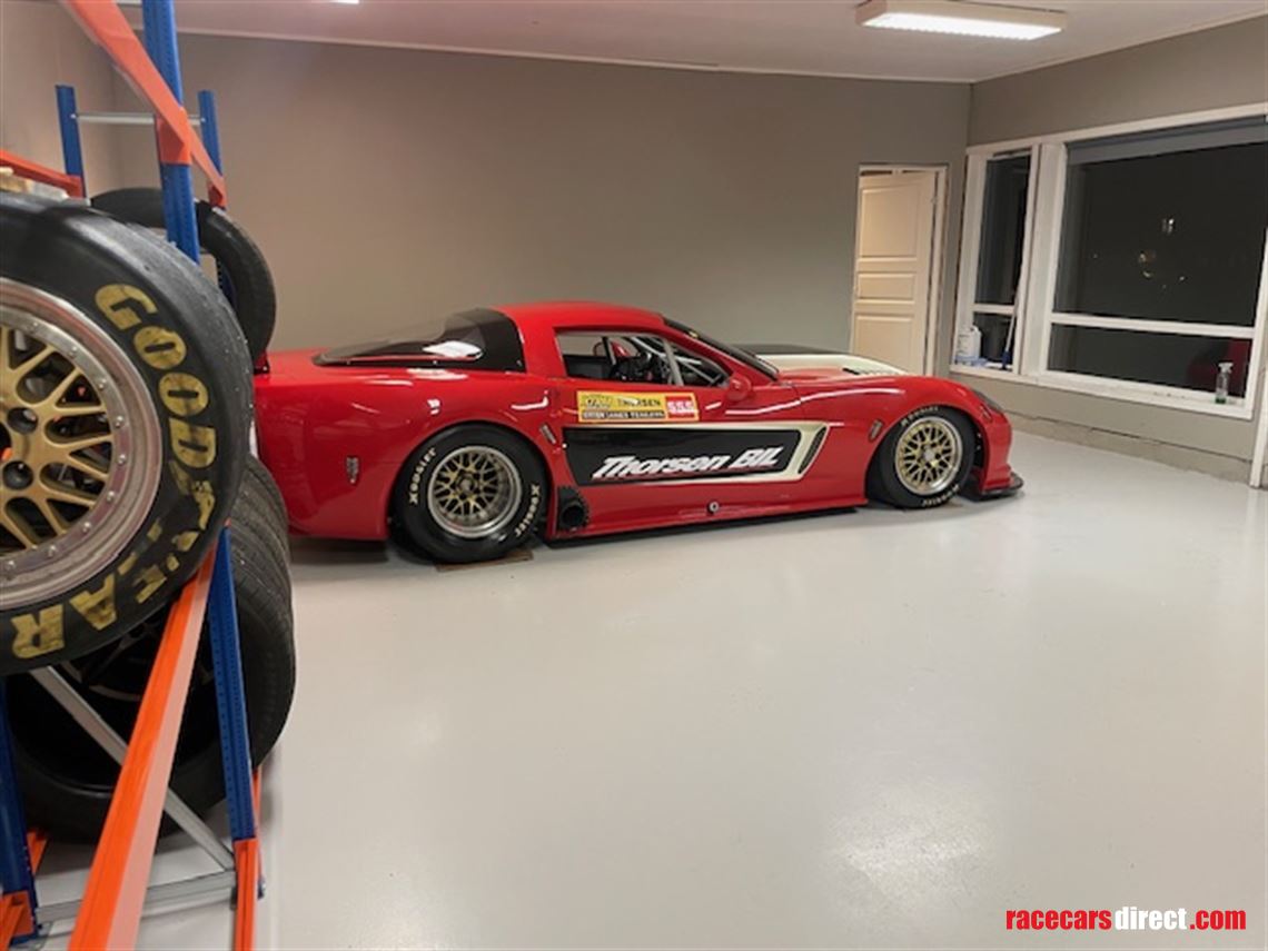 chevrolet-corvette-c6-gt1