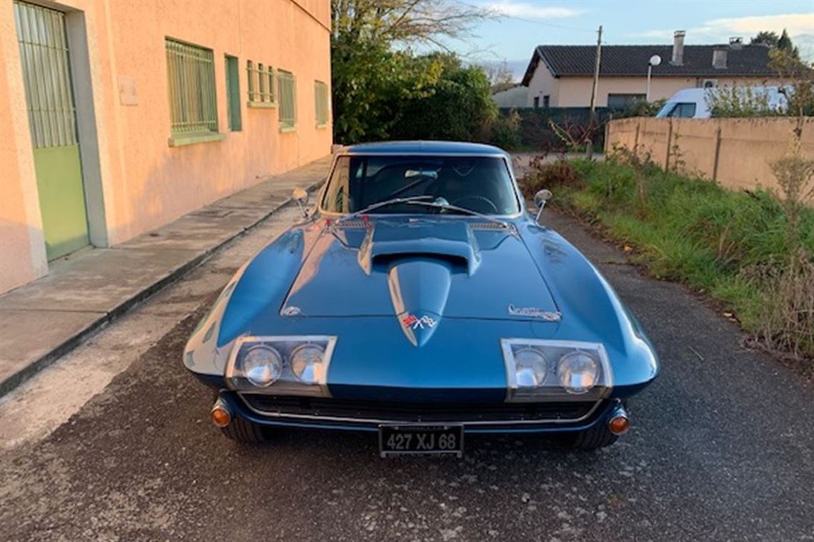 chevrolet-corvette-c2-fia-coupe-1965-67-big-b