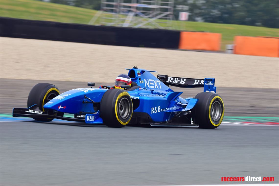 dallara-gp2-formula-2-ex-kamui-kobayashi