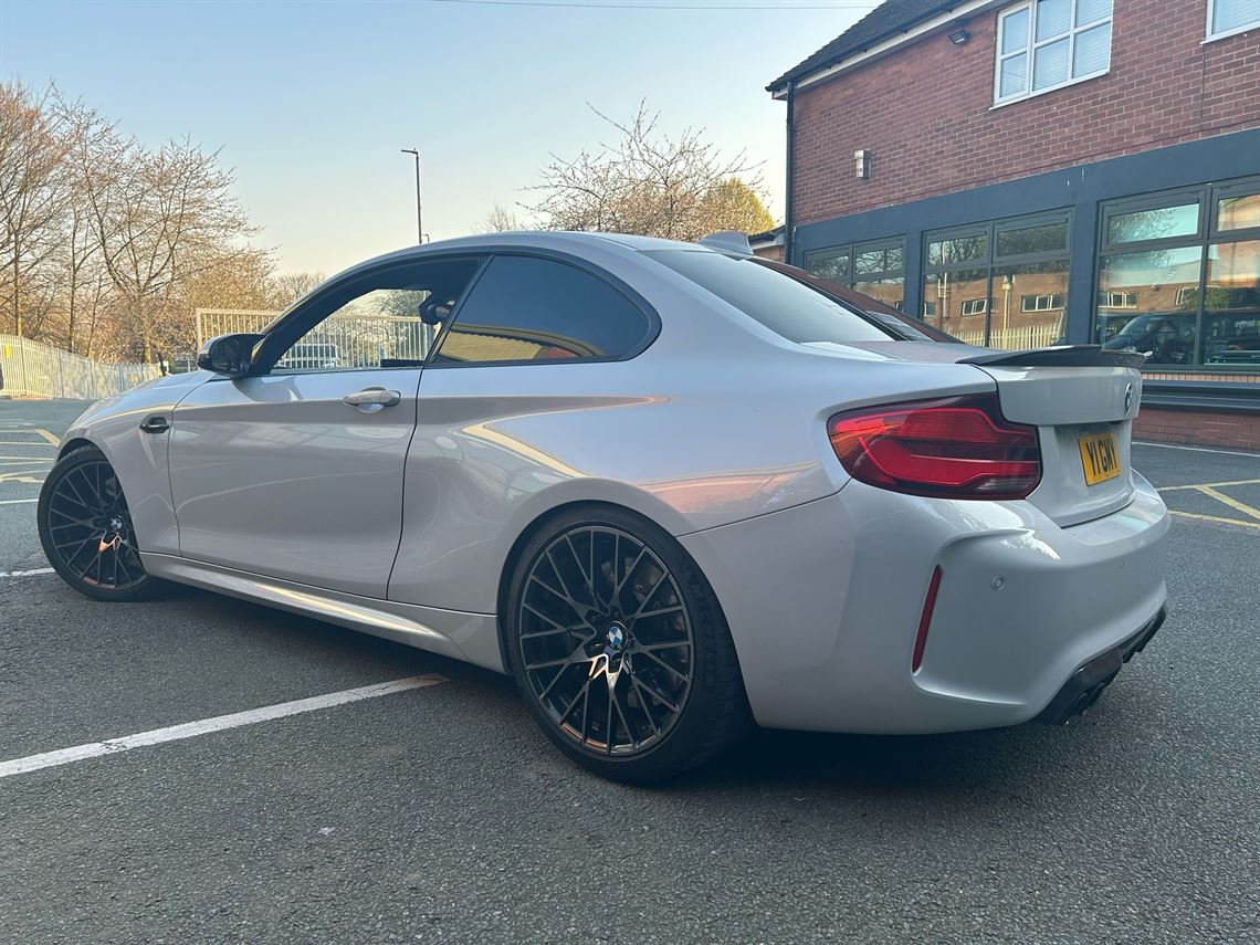 Racecarsdirect.com - BMW M2 track car