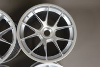 porsche-991-cup-wheel-set