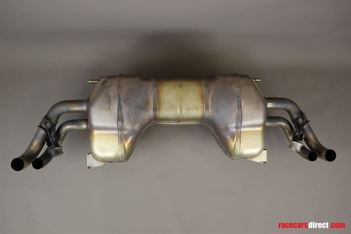 audi-a8-facelift-v10-exhaust-system