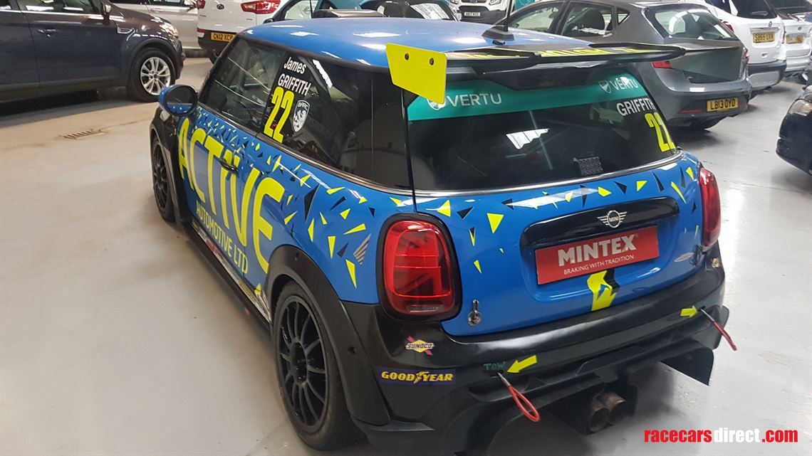 mini-jcw---mini-challenge