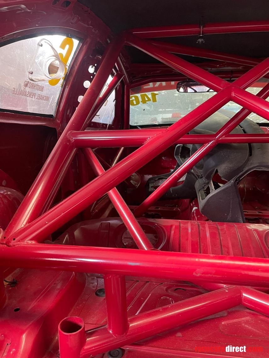 Racecarsdirect.com - 2x Genuine caged E46 M3 shells 2005 and 2003 with V5's