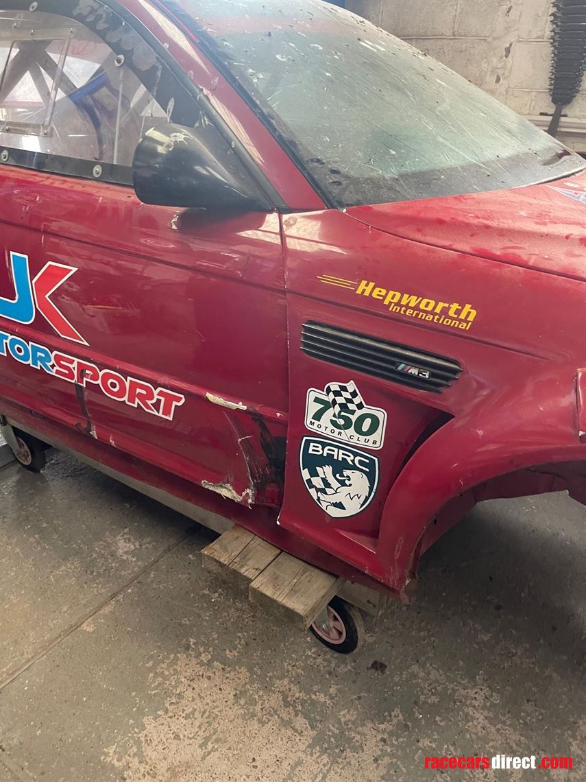 Racecarsdirect.com - 2x Genuine caged E46 M3 shells 2005 and 2003 with V5's