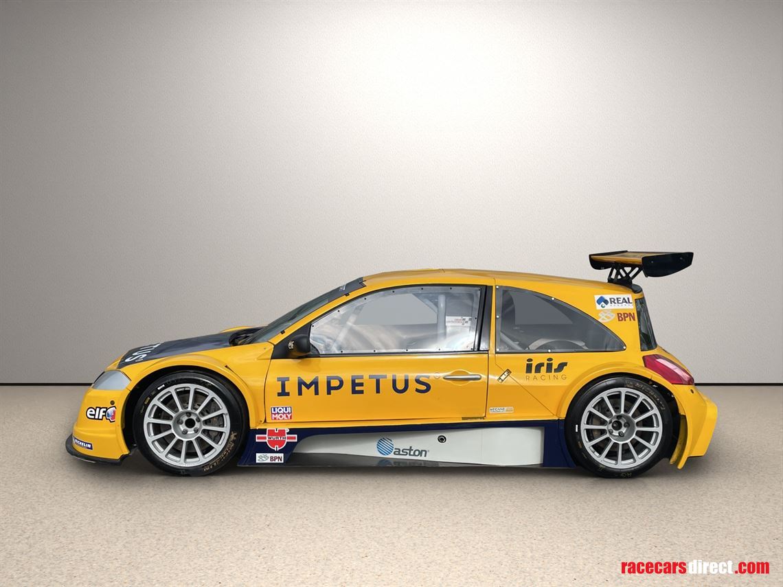 renault-megane-trophy