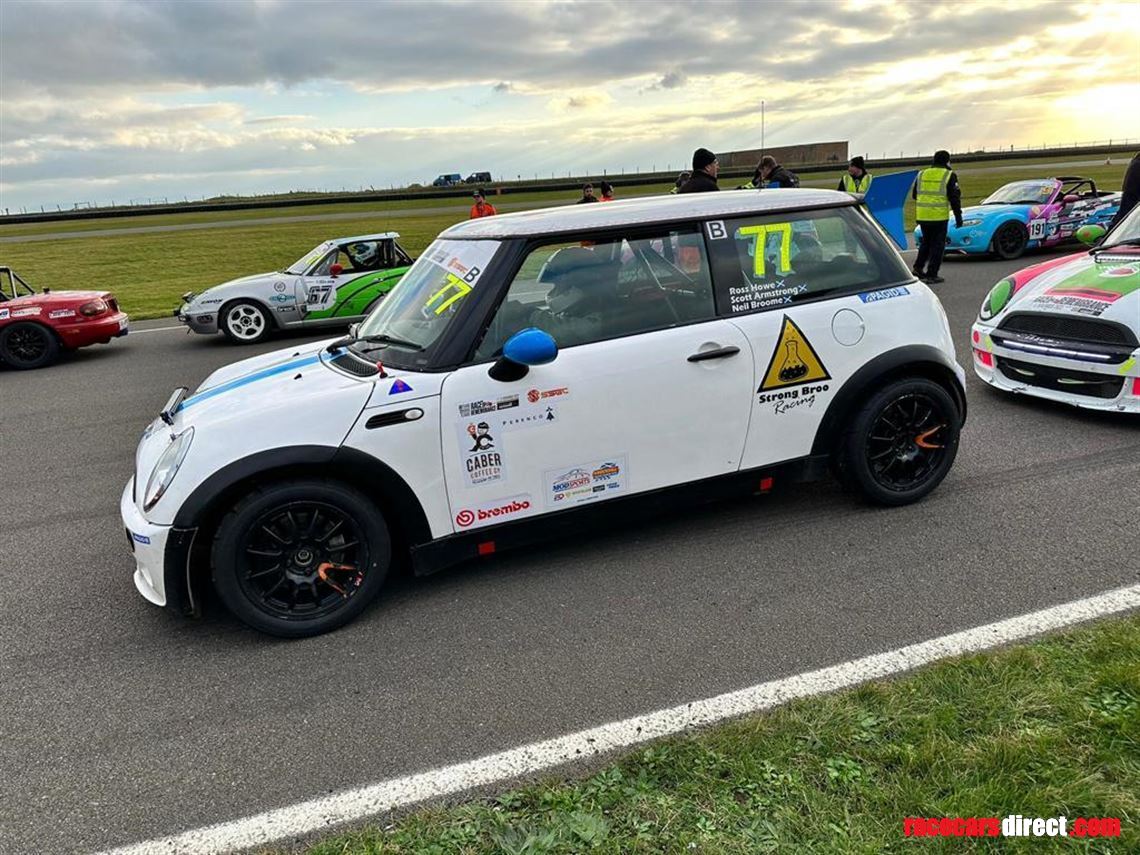 Racecarsdirect.com - *Price reduced* R50 Mini Challenge Trophy car