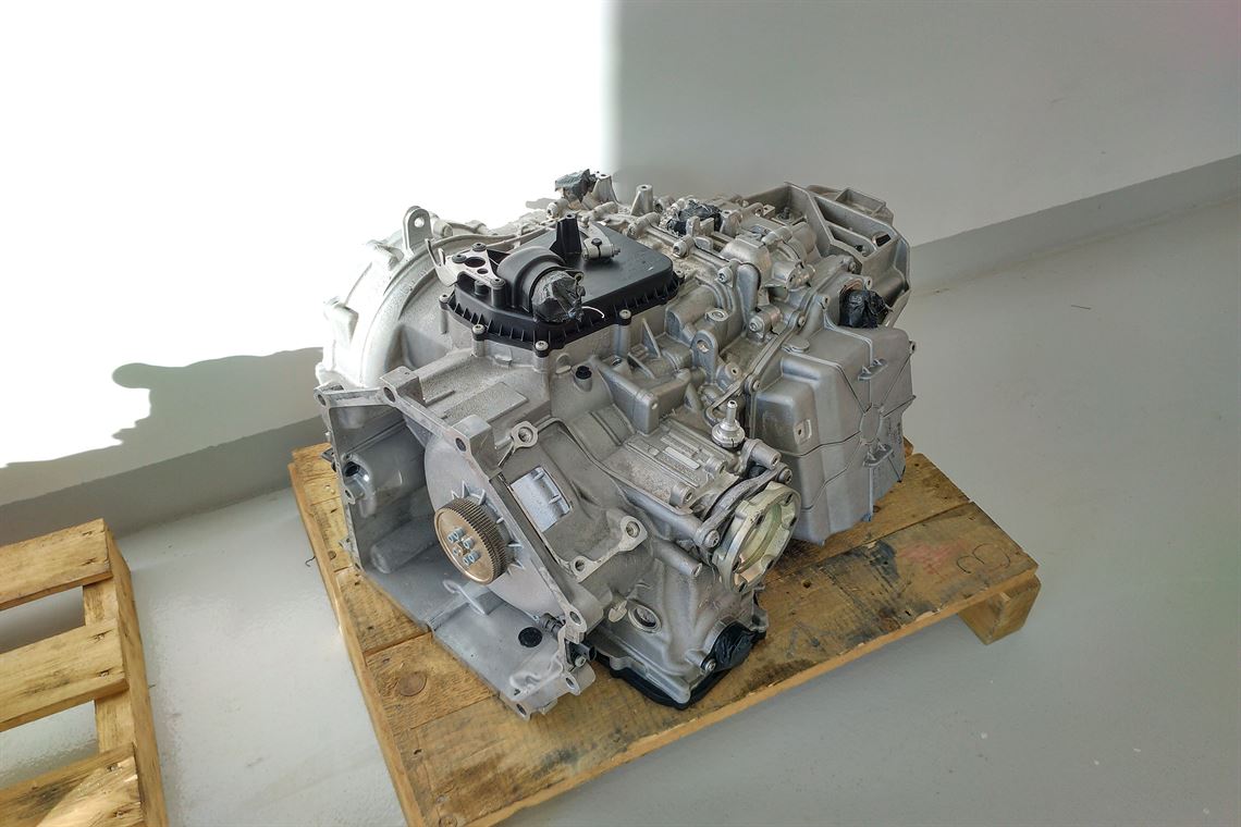 audi-r8-gt4-gearbox-transmission