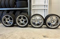 novitec-19-centrelock-ferrari-rims-with-tyres