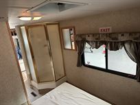 2004-georgetown-306-four-birth-motorhome