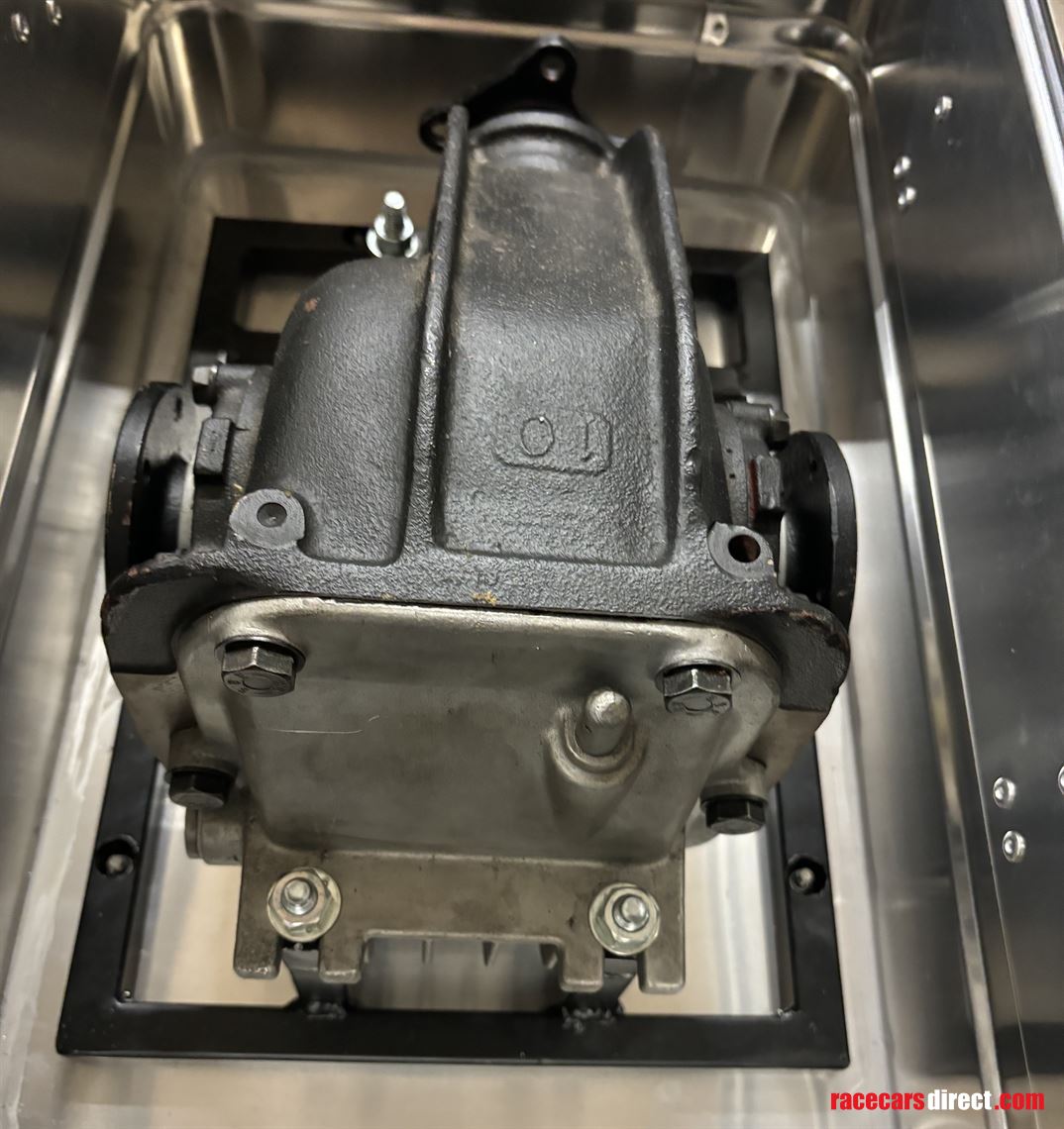 Racecarsdirect.com - BMW 2002 LSD differentials