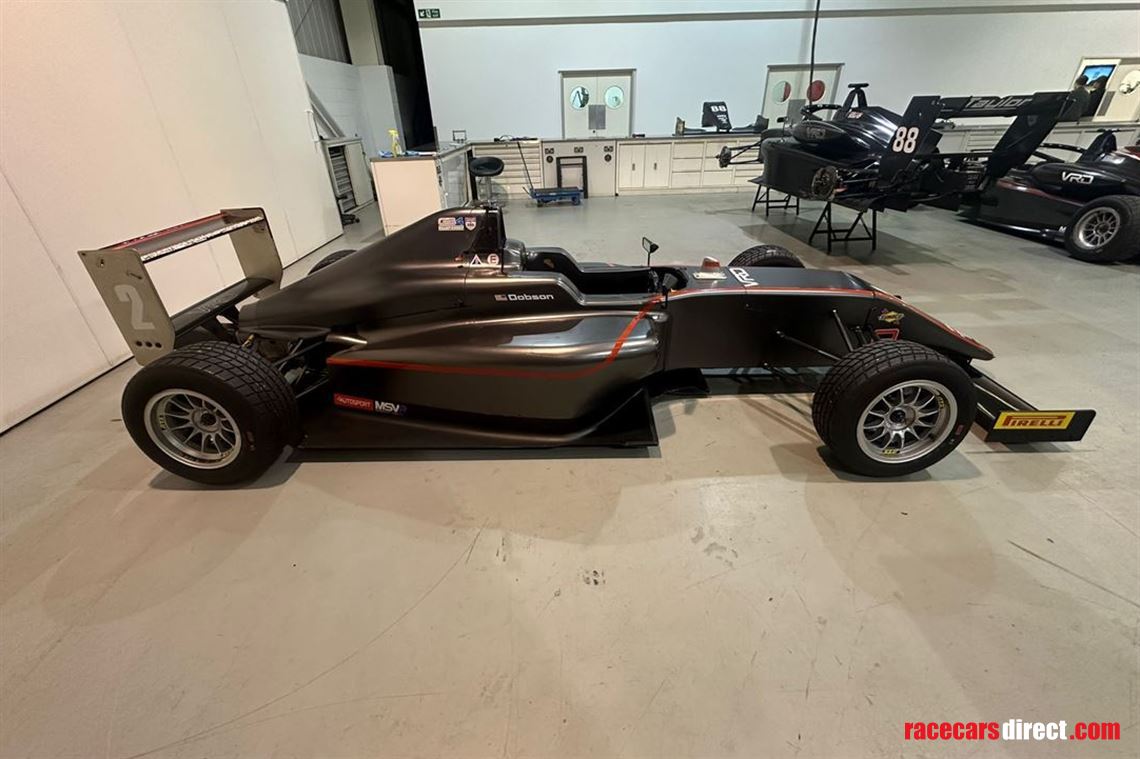 gb4-gen-1---italian-f4-car