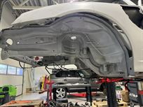 porsche-996-gt2-rolling-chassi-with-parts-pac