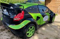 rallycross-fiesta-supercar-rolling-shell