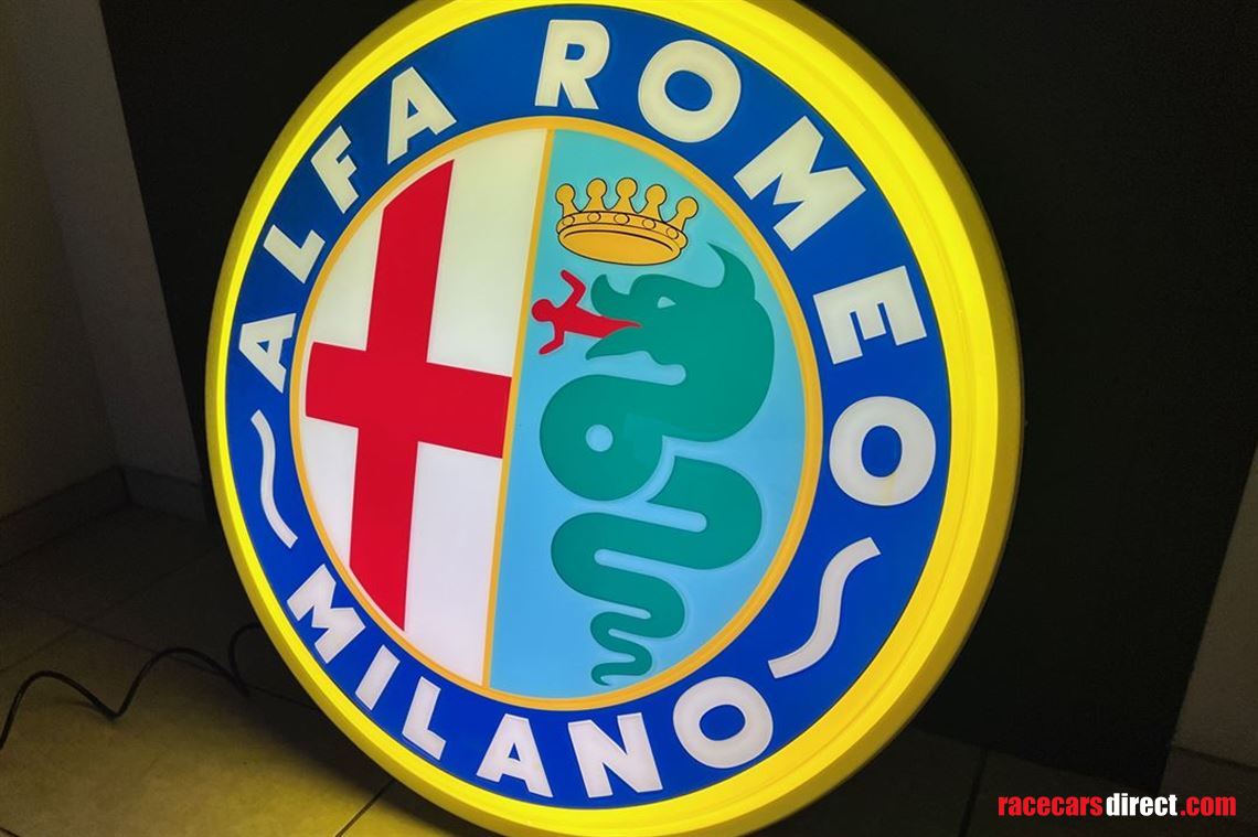 alfa-romeo-milano-dealer-sign