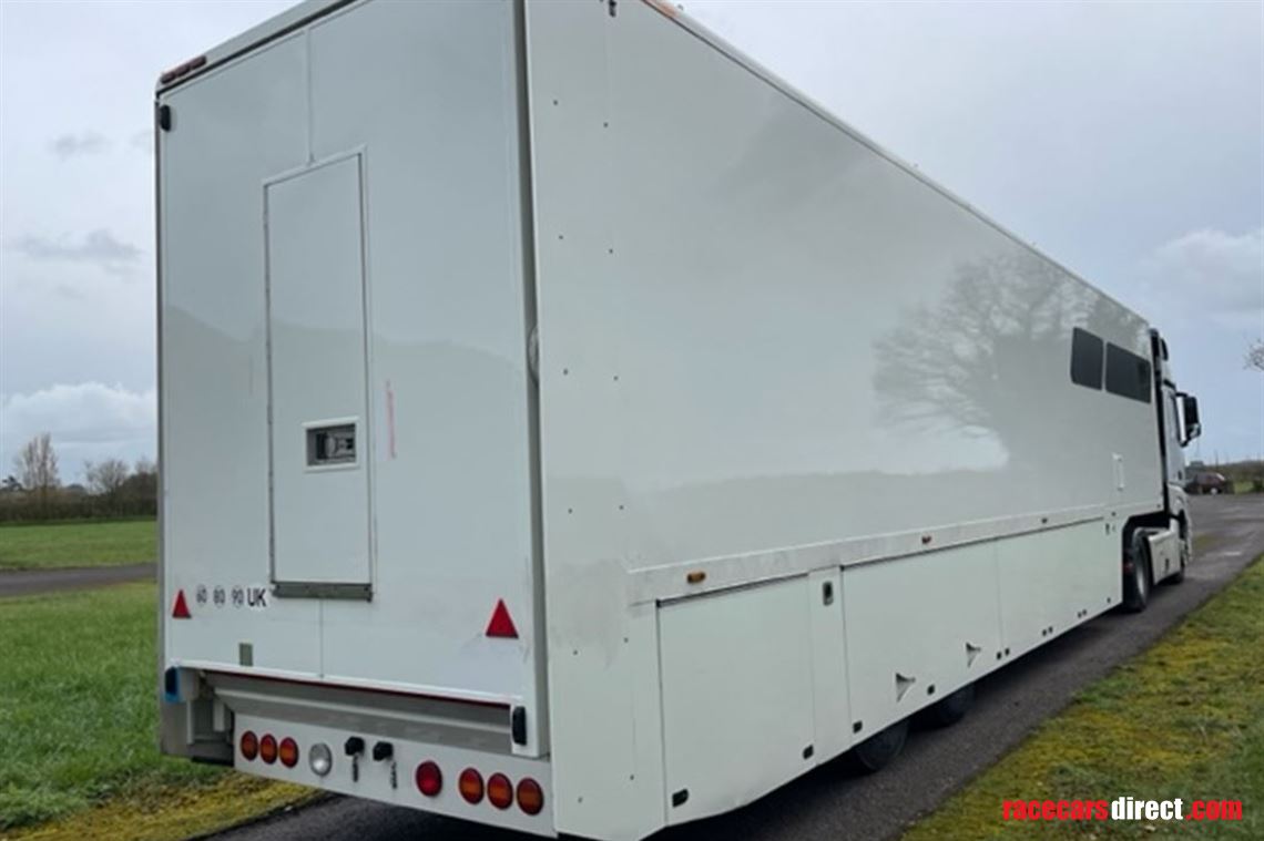 ex-bsb-bike-racing-trailer-built-by-bence