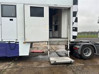 tyre-service-trailer-tractor-unit