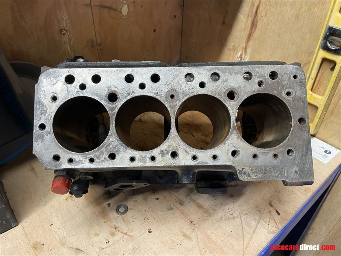 Racecarsdirect.com - Midget Sprite A series race engine Peter May