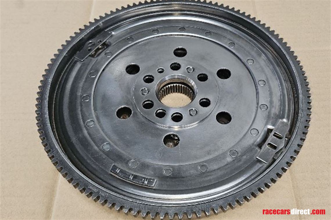 bmw-m4-dct-gearbox-incl-flywheel