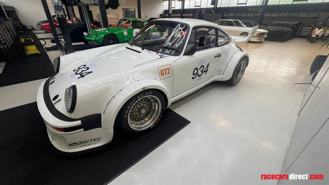 porsche-9345-fia-race-car-new-htp