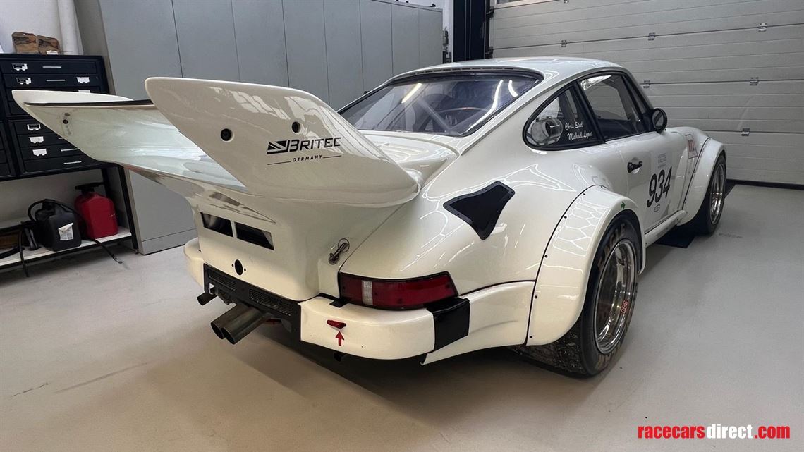 porsche-9345-fia-race-car-new-htp