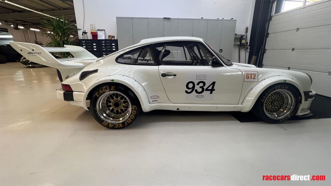 porsche-9345-fia-race-car-new-htp