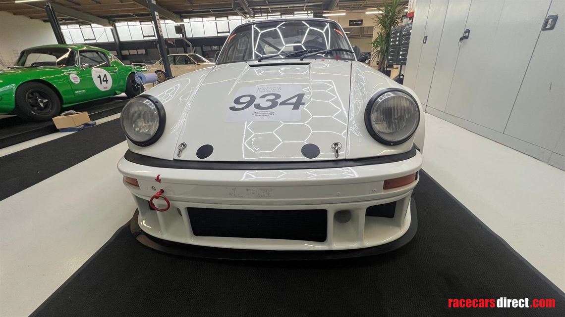 porsche-9345-fia-race-car-new-htp