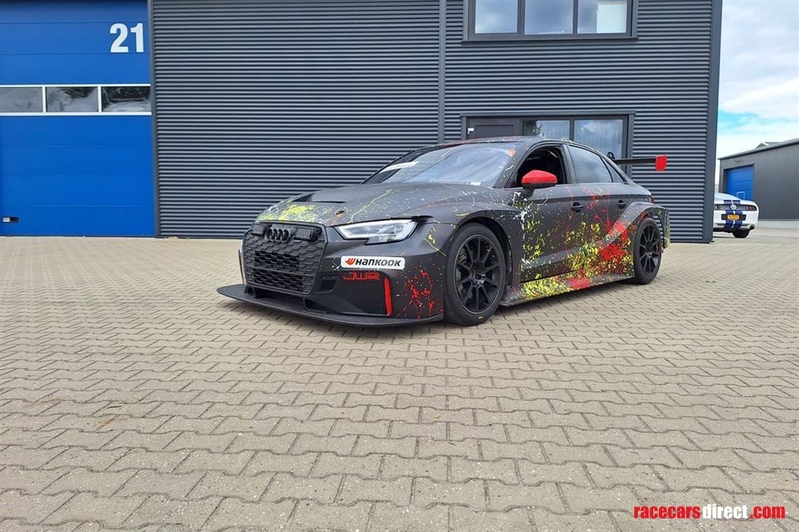 audi-rs3-tcr-dsg