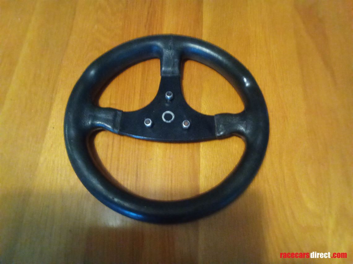 racetech-steering-wheel