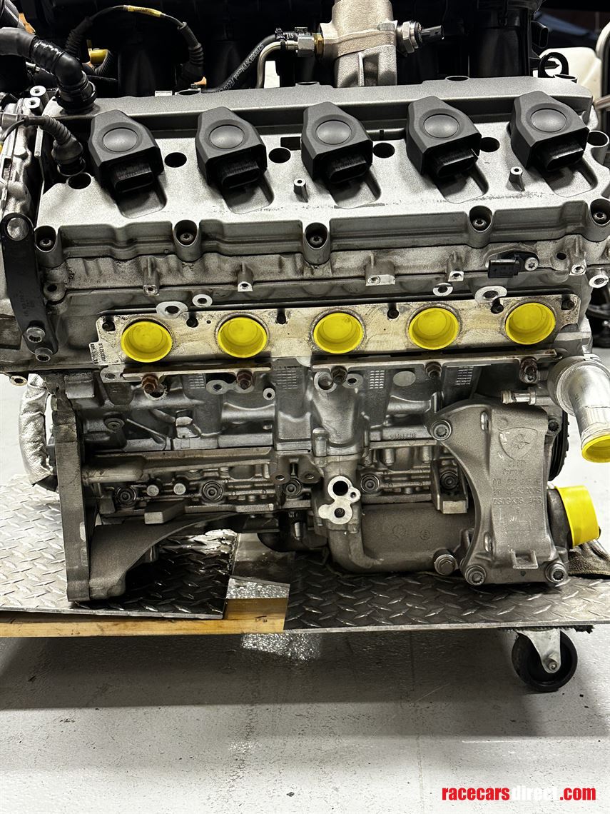 used-lamborghini-gt3-engine