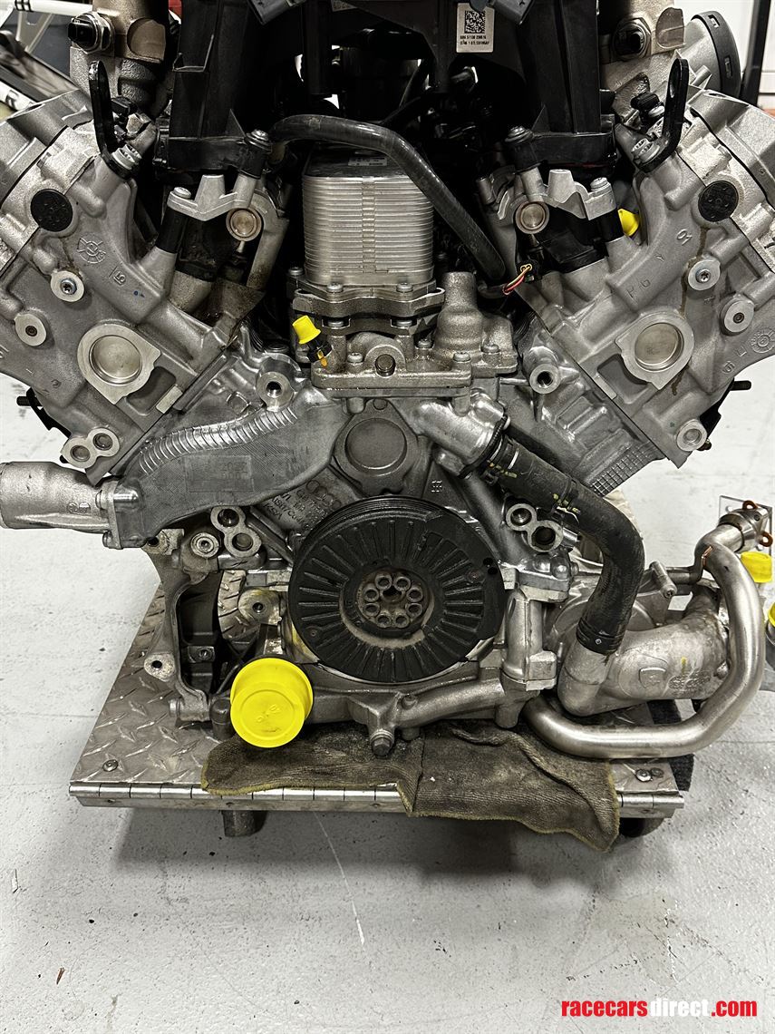 used-lamborghini-gt3-engine