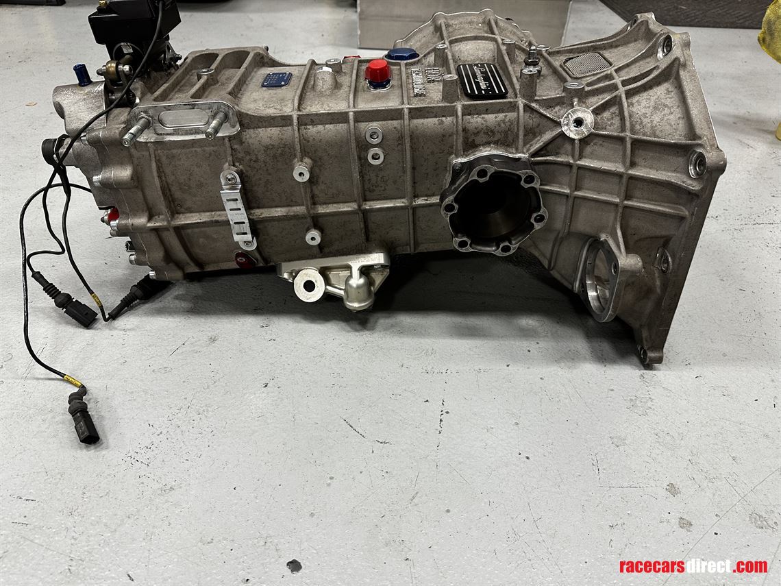 used-lamborghini-gt3-gearbox