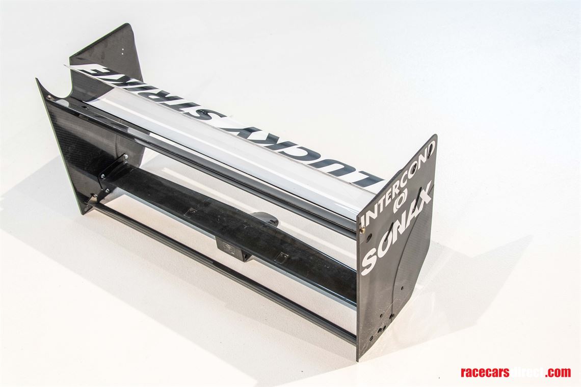 original-bar-honda-formula-1-rear-wing