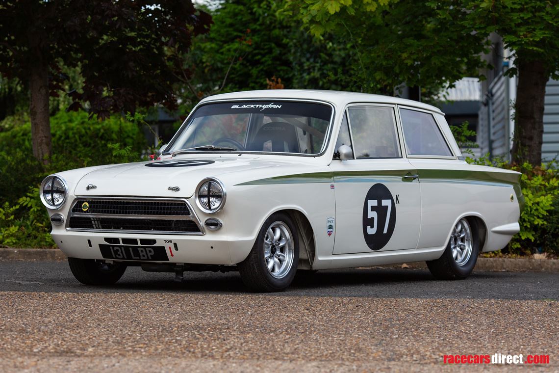 1963-ford-lotus-cortina-fia-race-car