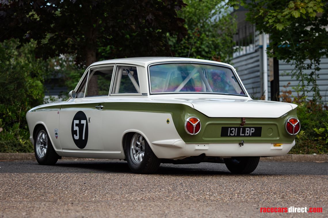 1963-ford-lotus-cortina-fia-race-car