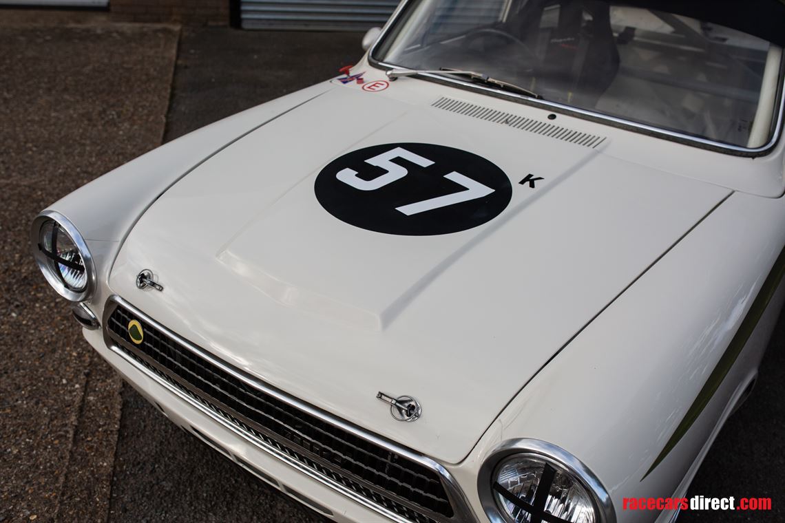 1963-ford-lotus-cortina-fia-race-car