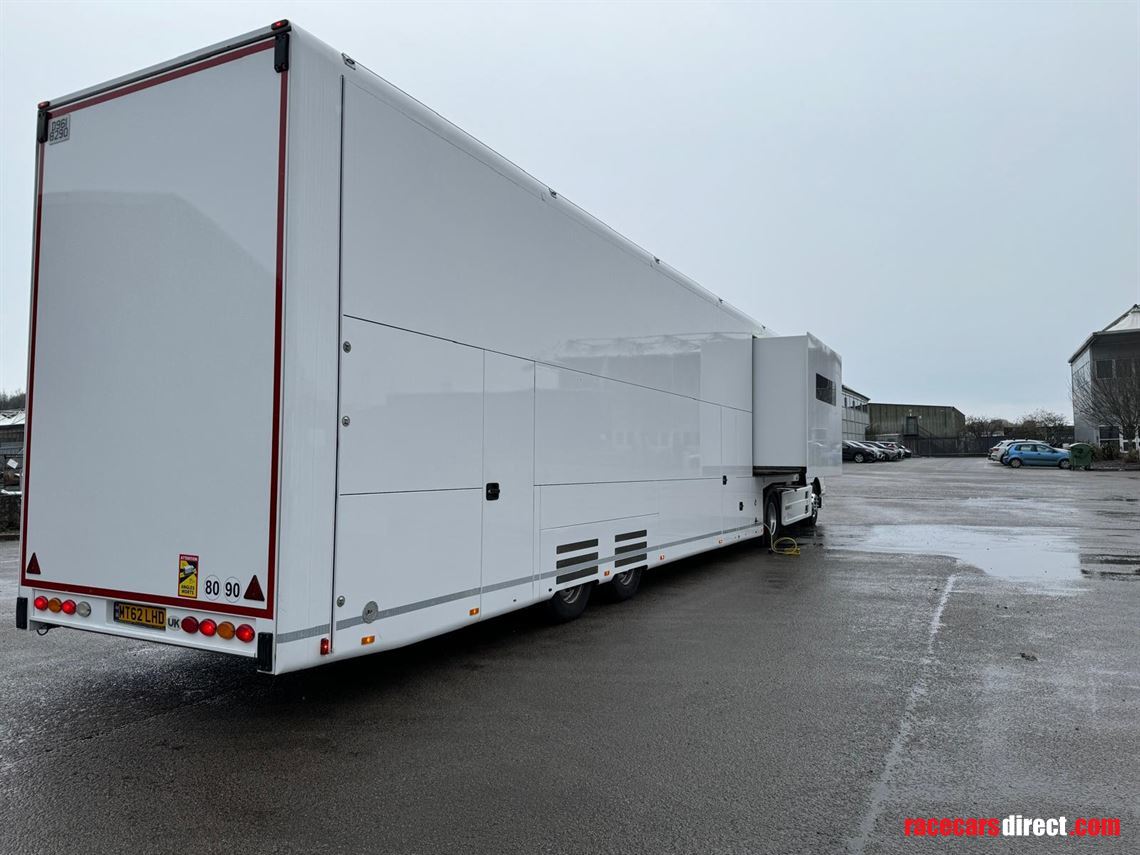 tractor-unit-and-race-trailer-stegmaier-awnin