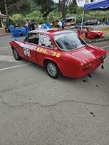 alfa-romeo-gt-2000