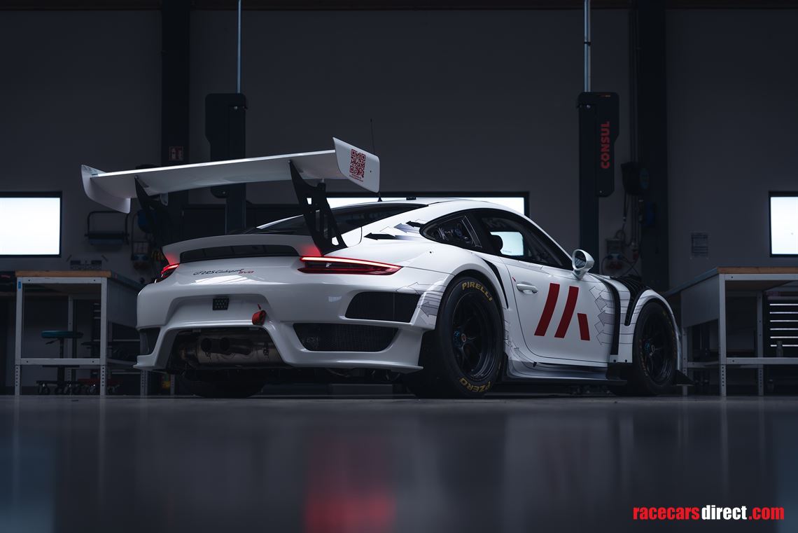 porsche-911-gt2-rs-clubsport-evo