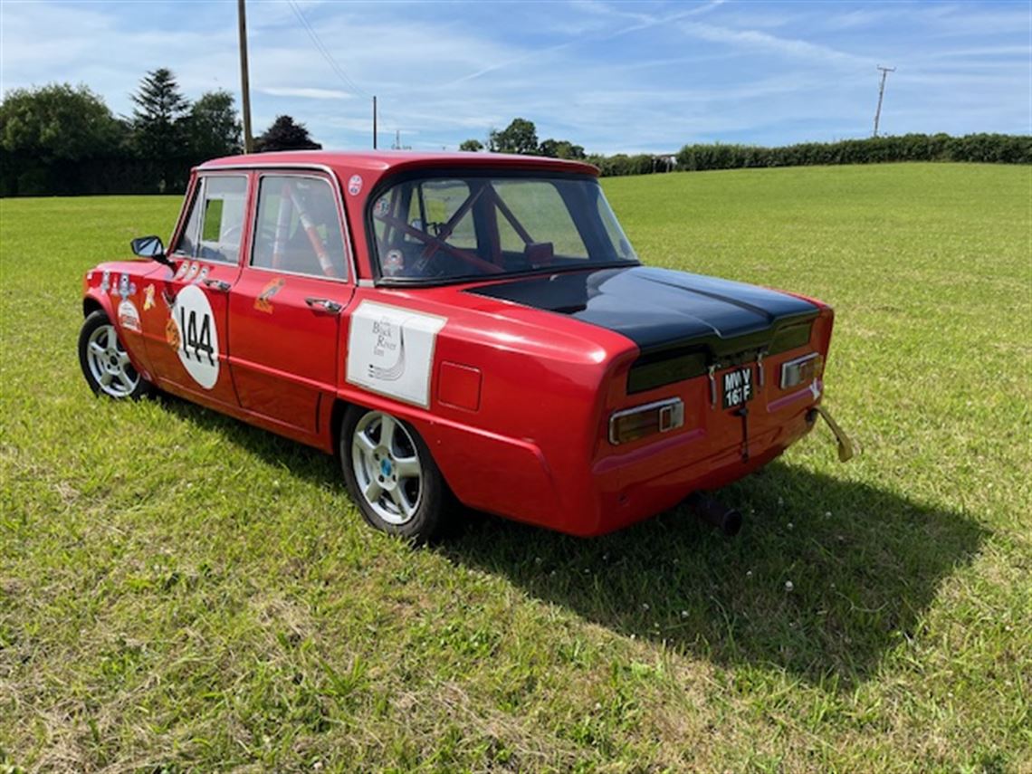 1967-alfa-romeo-guilia-ti