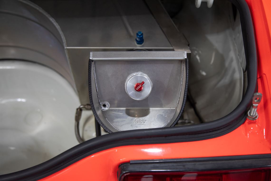 toyota-corolla-ae86-1600-gt-2-door-group-a