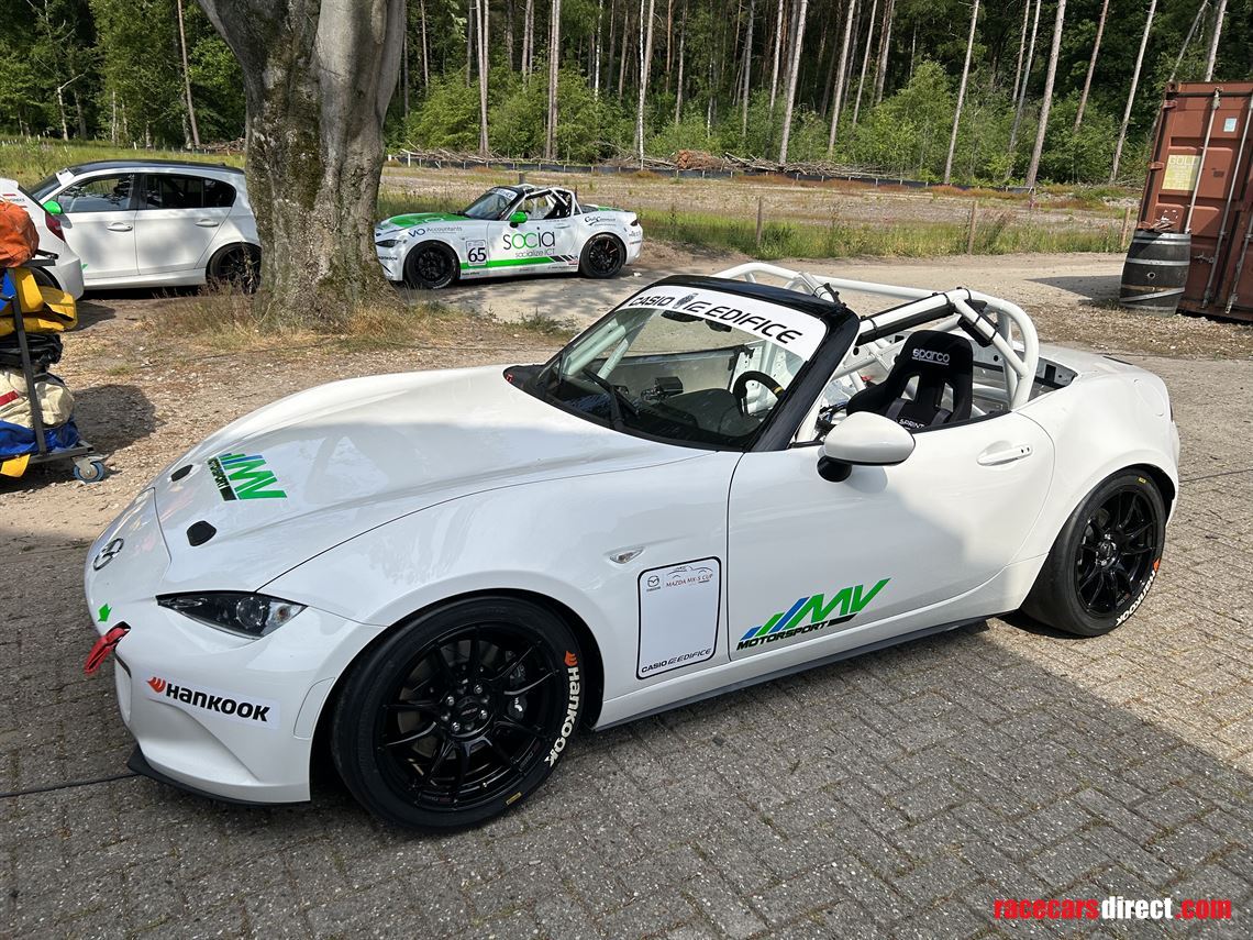 new-cars-mazda-mx-5-nd-2024-3-km