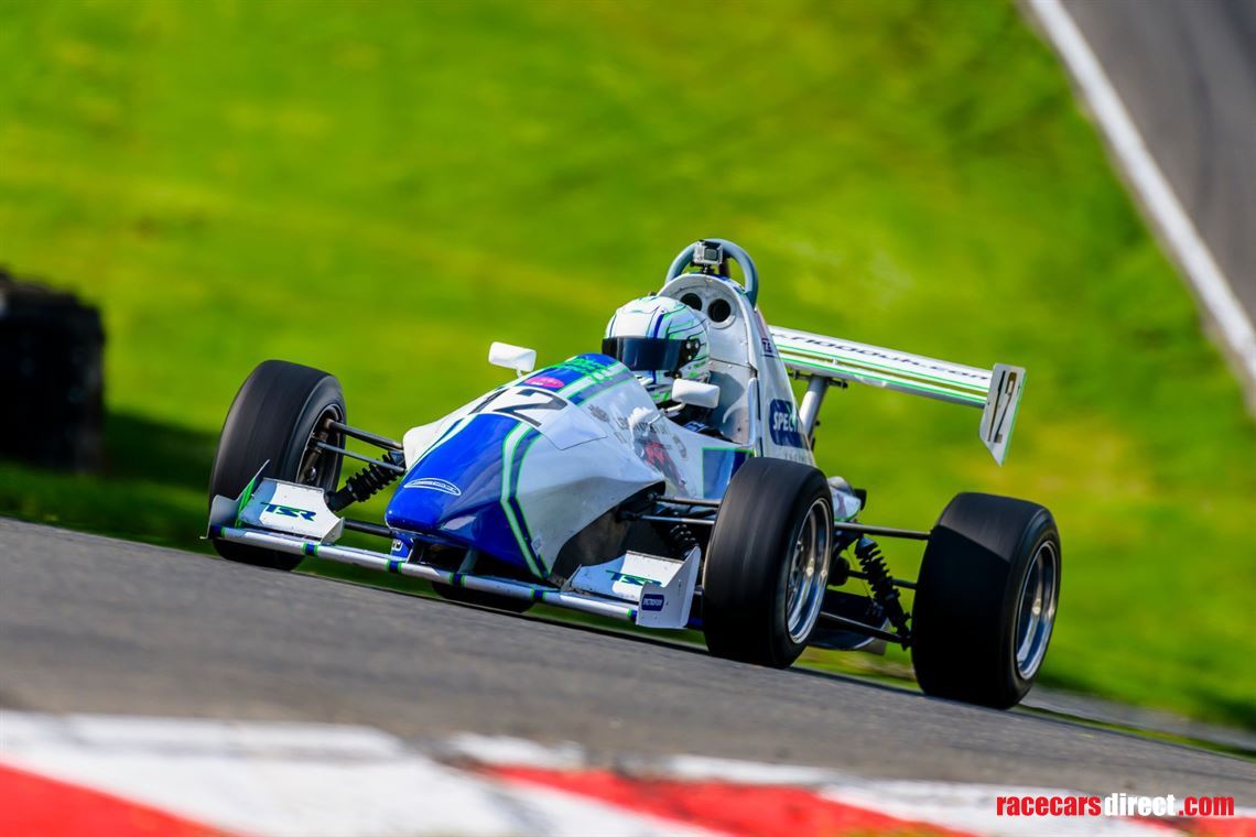 jedi-mk67-f1000-championship-car