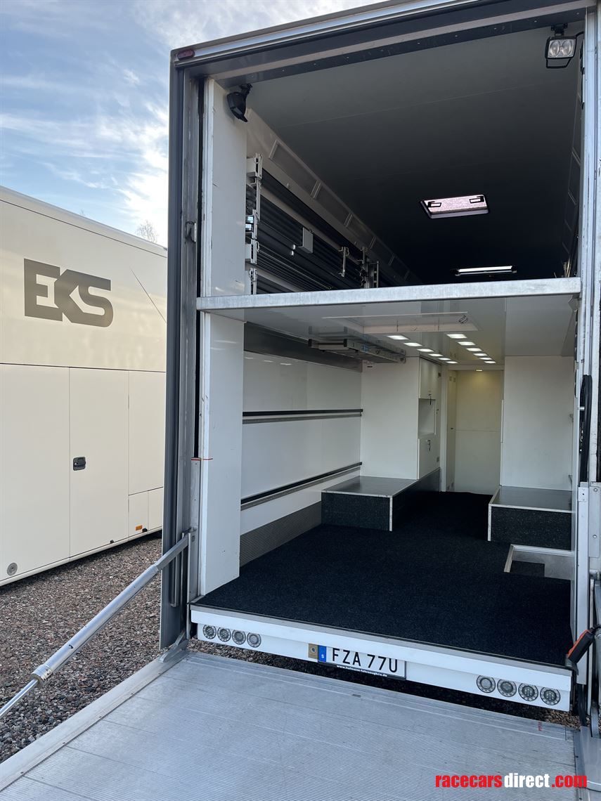 eks-racetransporter