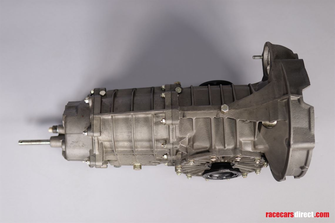 porsche-gearbox-for-mid-engined-cars-like-906