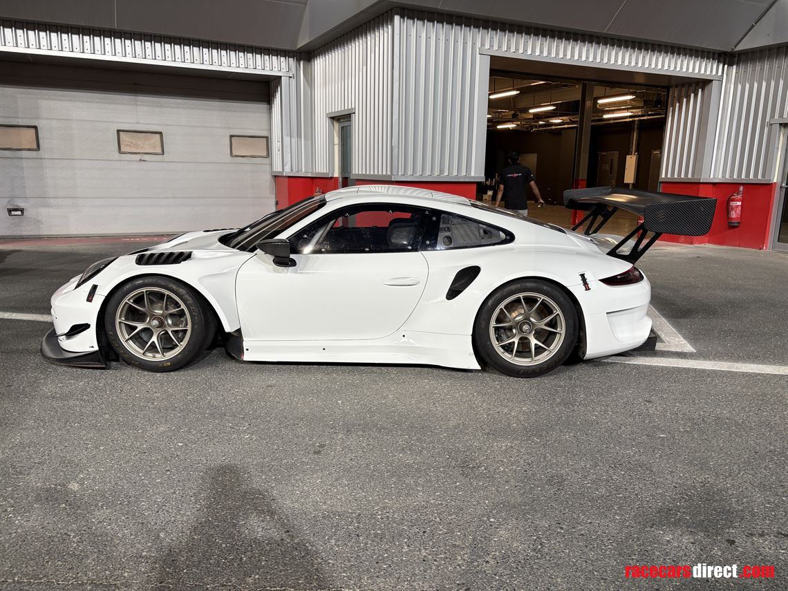 porsche-9912-gt3-r