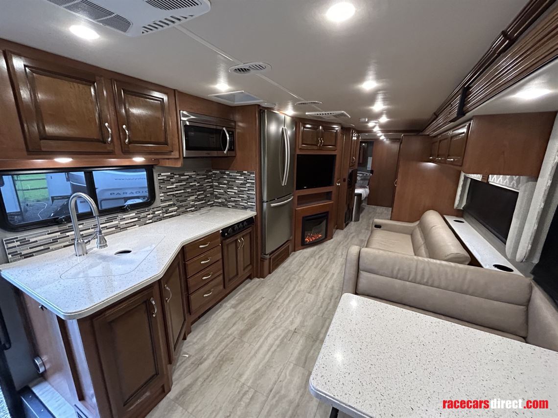 fleetwood-storm-36f-american-rv-motorhome-201