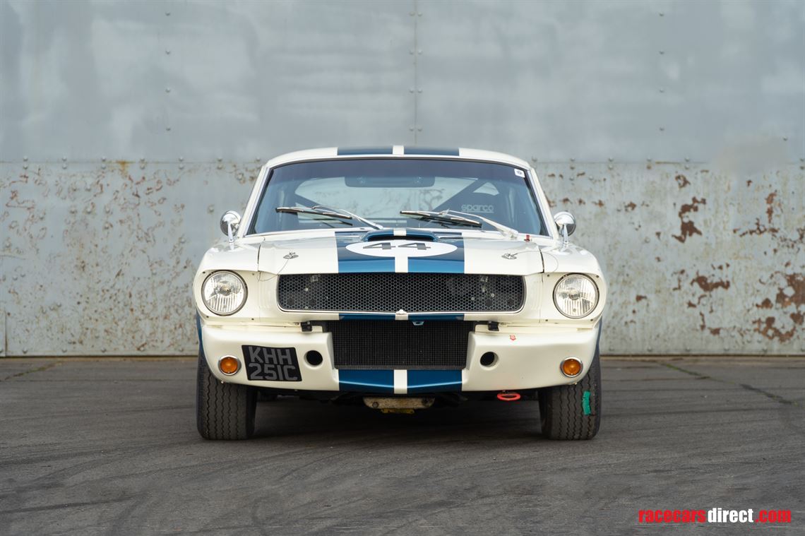 1965-ford-mustang-gt350-fia