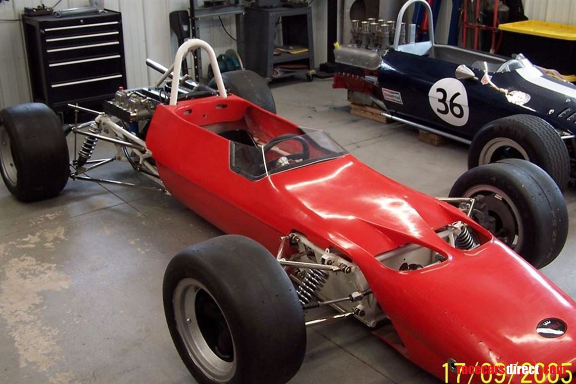 Racecarsdirect.com - Royale RP5