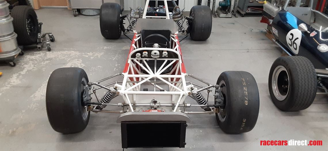 Racecarsdirect.com - Royale RP5